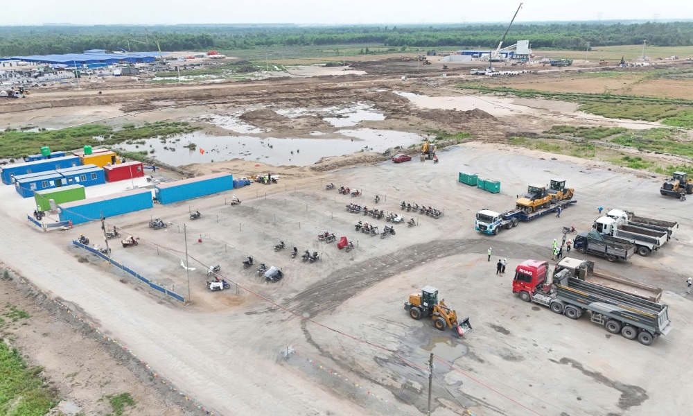 Tiến Độ Xây Dựng Vinhomes Hóc Môn 04/2026