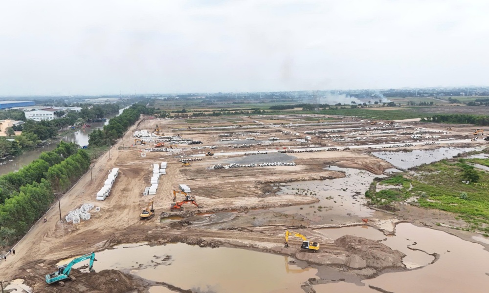 Tiến Độ Xây Dựng Vinhomes Hóc Môn 04/2026